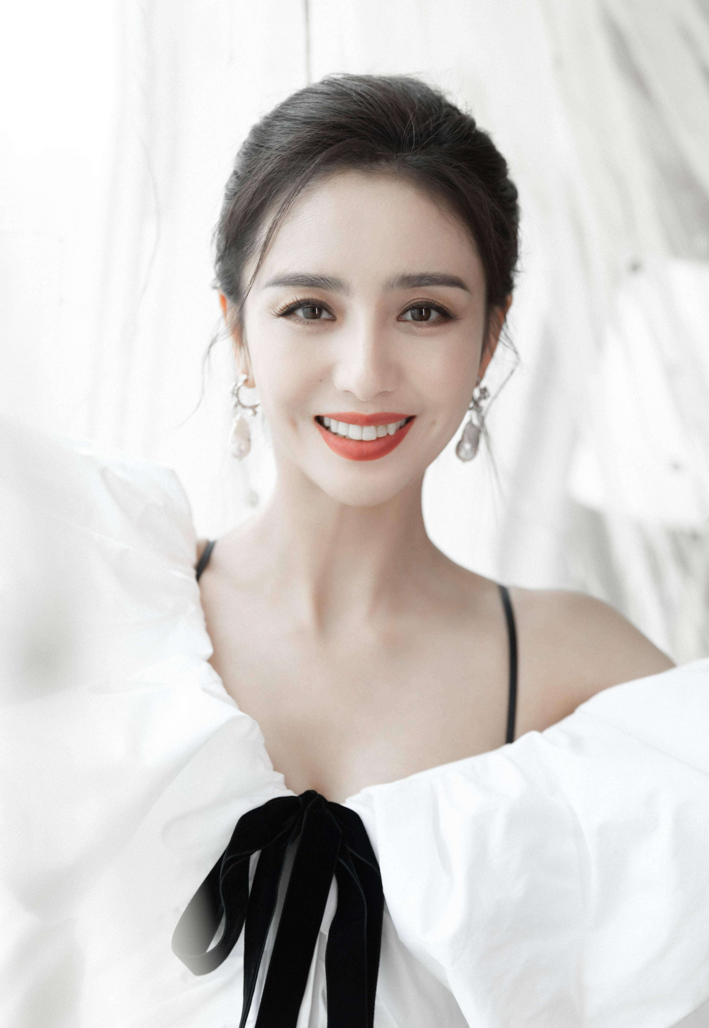 原创38岁的佟丽娅美好如你希望你永远是那个快乐的仙女