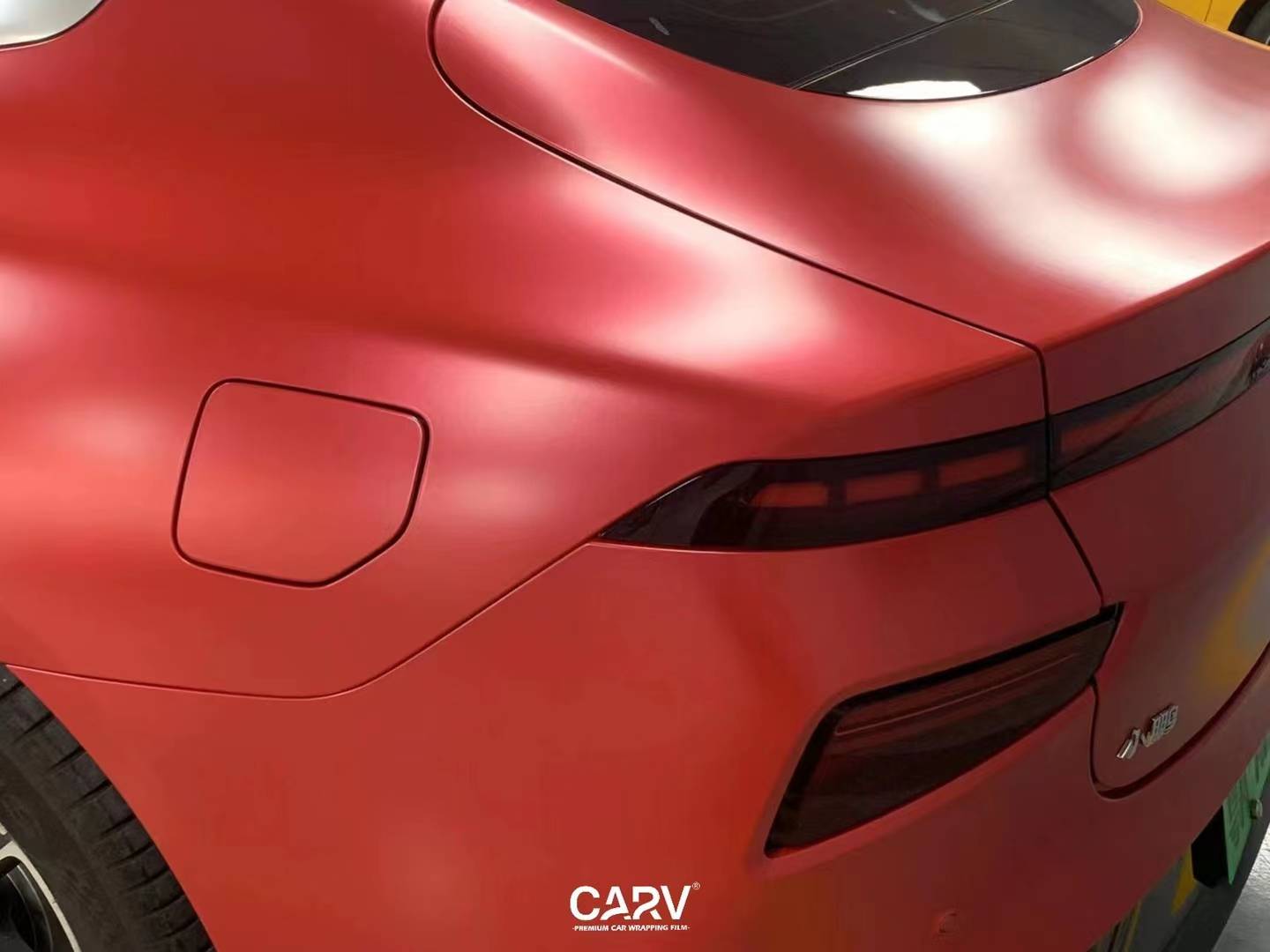 小鹏p7卡孚改色膜电光金属红_搜狐汽车_搜狐网