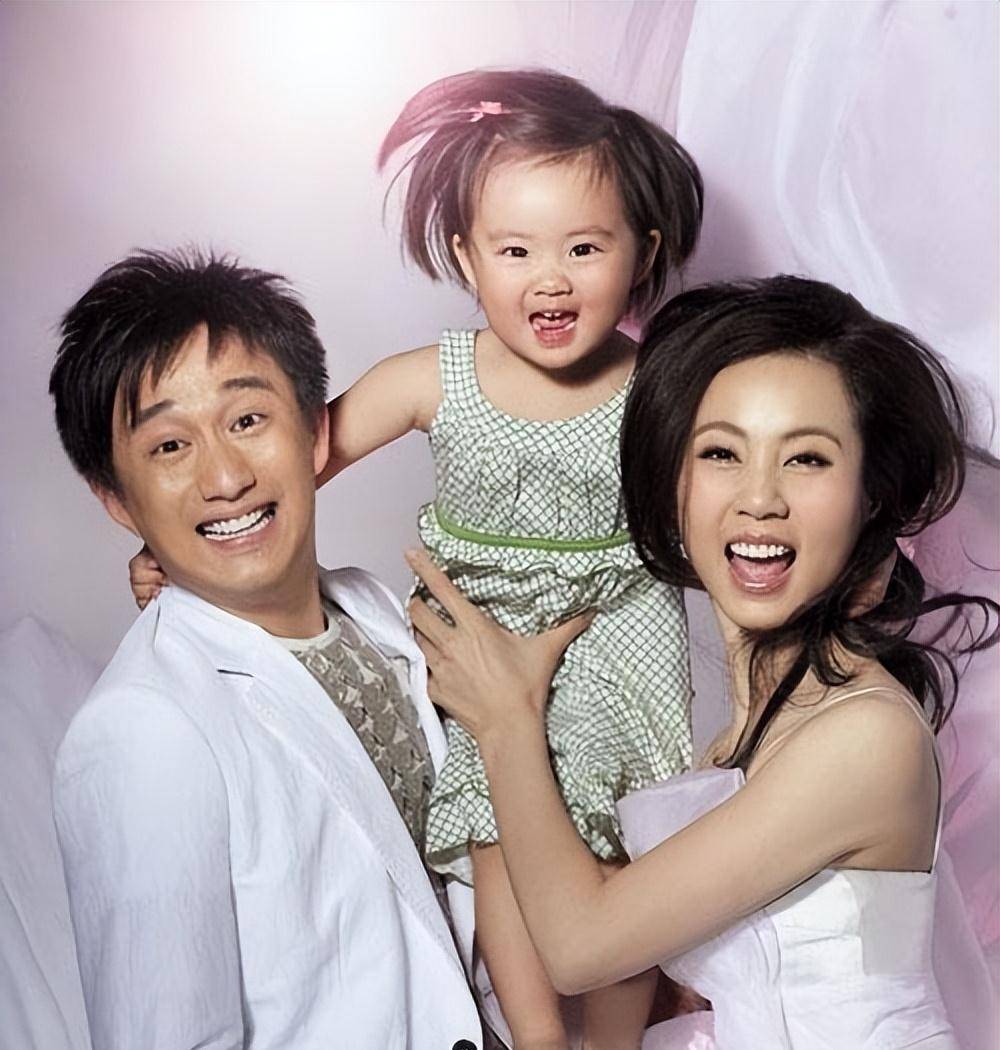 明明貌美如花,却个个情史干净,这10位中年女星堪称娱乐圈清流_何赛飞
