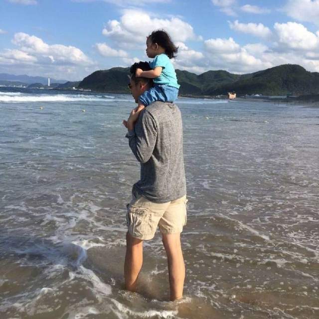 张兰直播公开大S女儿成长状况,并曝光孙子长相