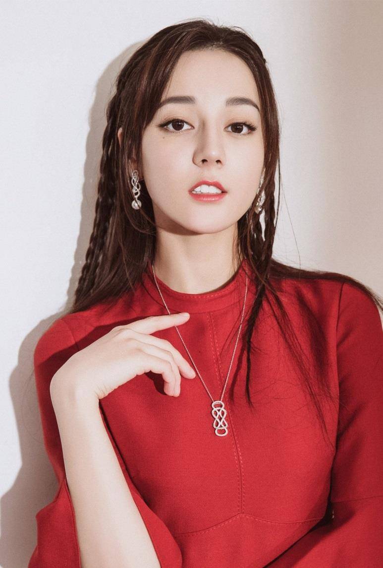 原创女人手型一般分为这5种如若你是最后1种带手表手镯都好看