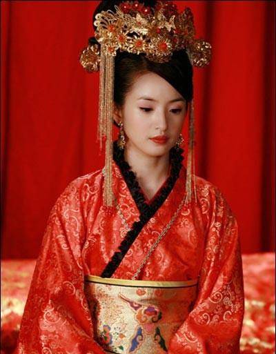 原创盘点影视剧中绝美的古装嫁衣凤冠霞帔春风面十里红妆不负卿