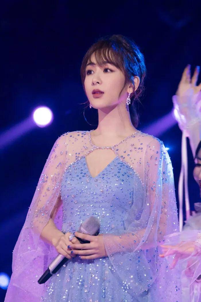 原创杨紫的生活照加个人资料