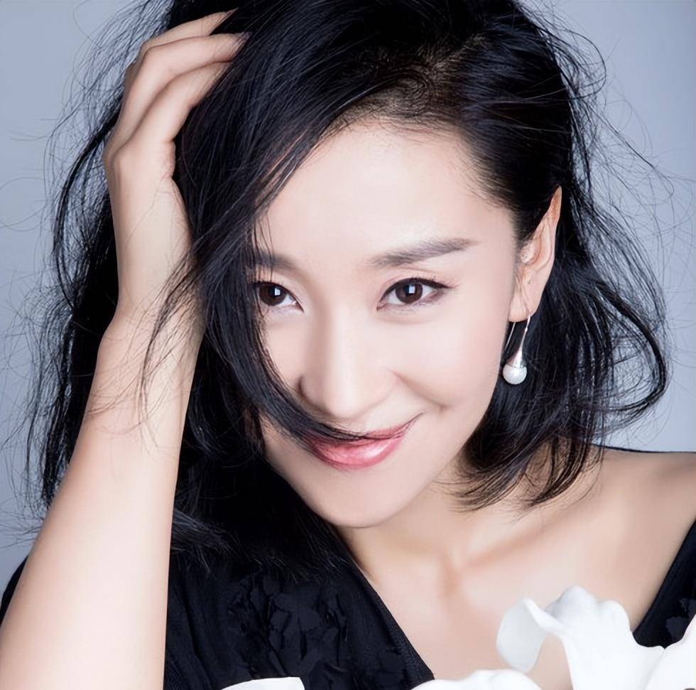 原创陕西出美女这14位陕西省走出来的女星个个楚楚动人