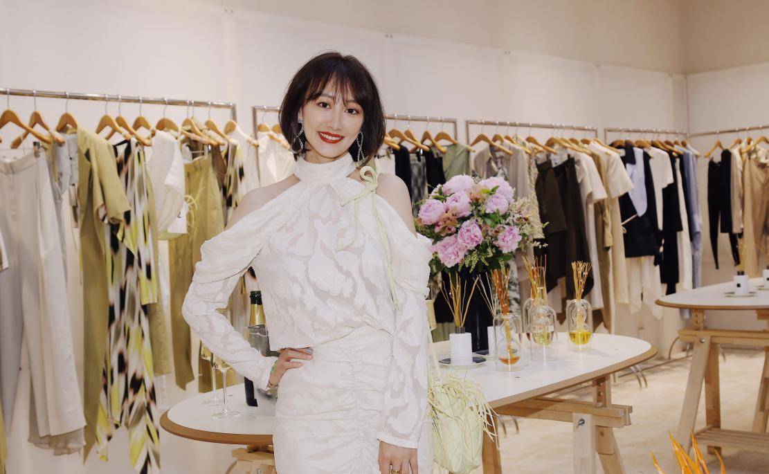 受多位明星追捧,歌迷却说"你变了"_mojito_旋律_郭晓敏