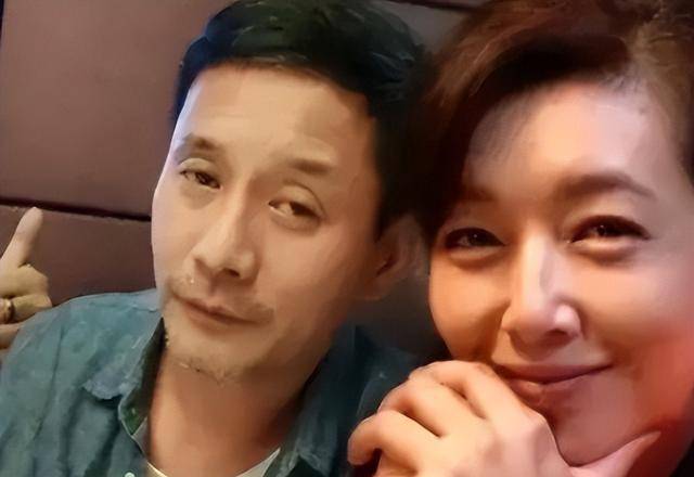 原创配角之王田小洁出道20年0绯闻对江珊一眼定情视继女如己出