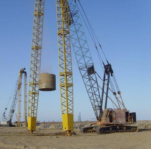 冲击压路机冲击碾压施工的动力荷载特性与强夯液压夯实机相比