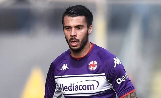 意媒英超升班马伯恩茅斯有意引进佛罗伦萨右后卫韦努蒂