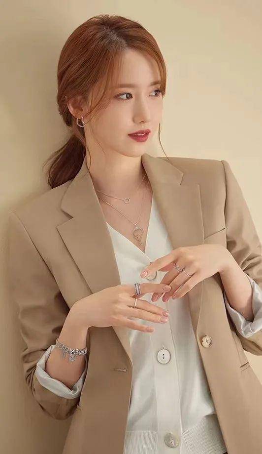 原创30岁的林允儿公开生活活成了我想要的模样