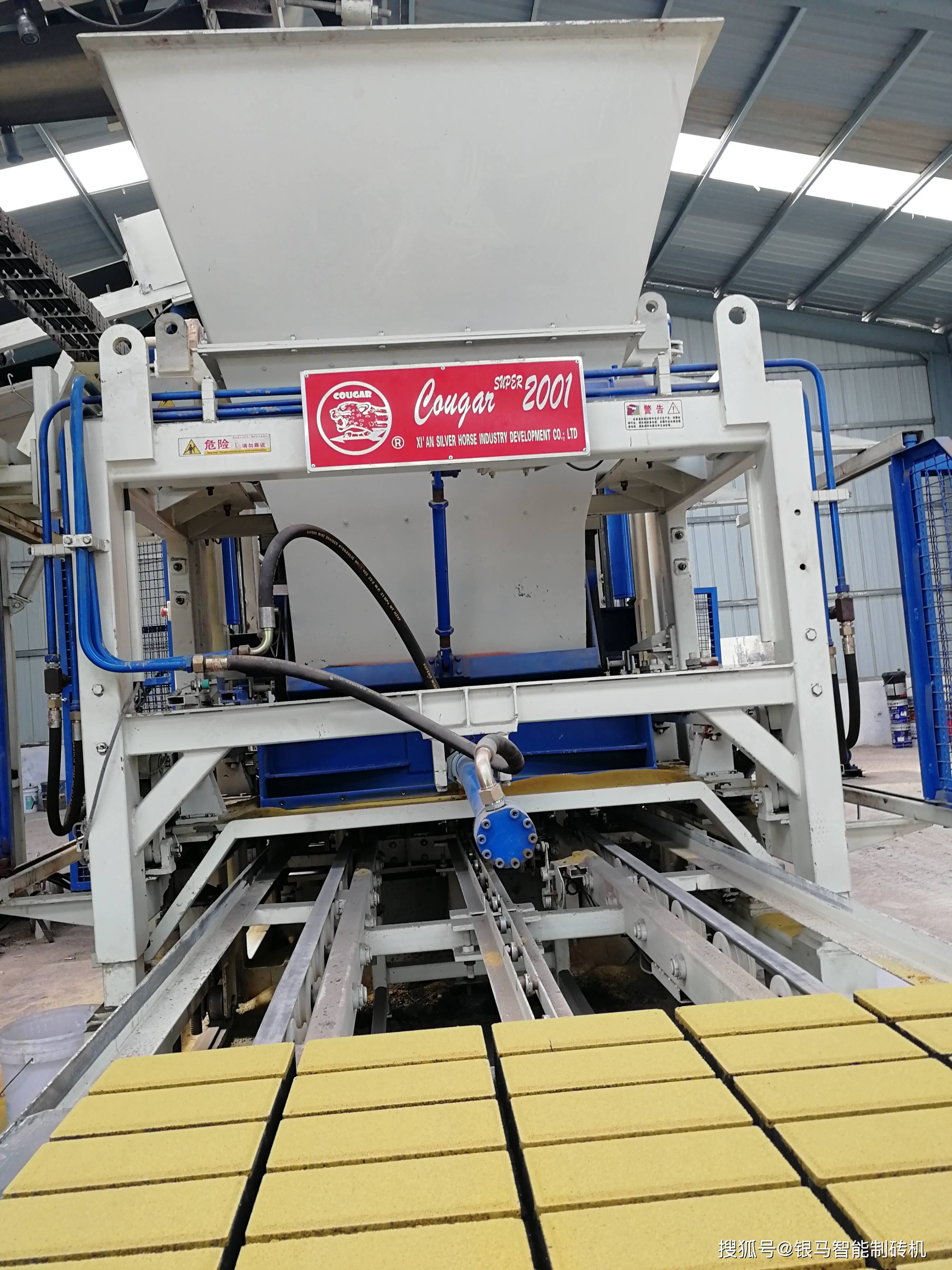 环保透水砖制砖生产线解决城市管理者的后顾之忧