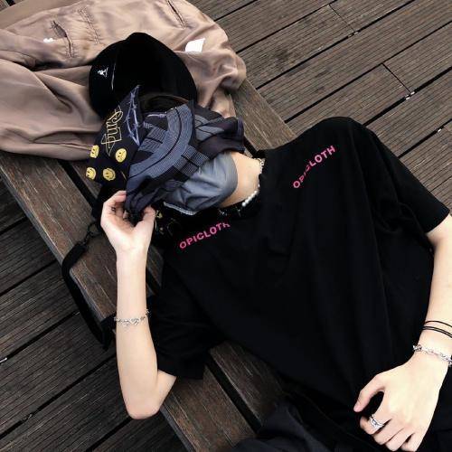 帅气男生头像冷酷真人版戒掉自己的天真
