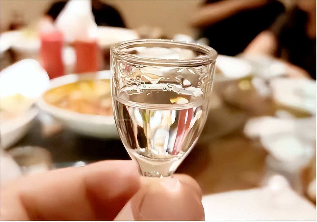 据说四川人不爱喝五粮液而偏爱4款低调酒行家会喝