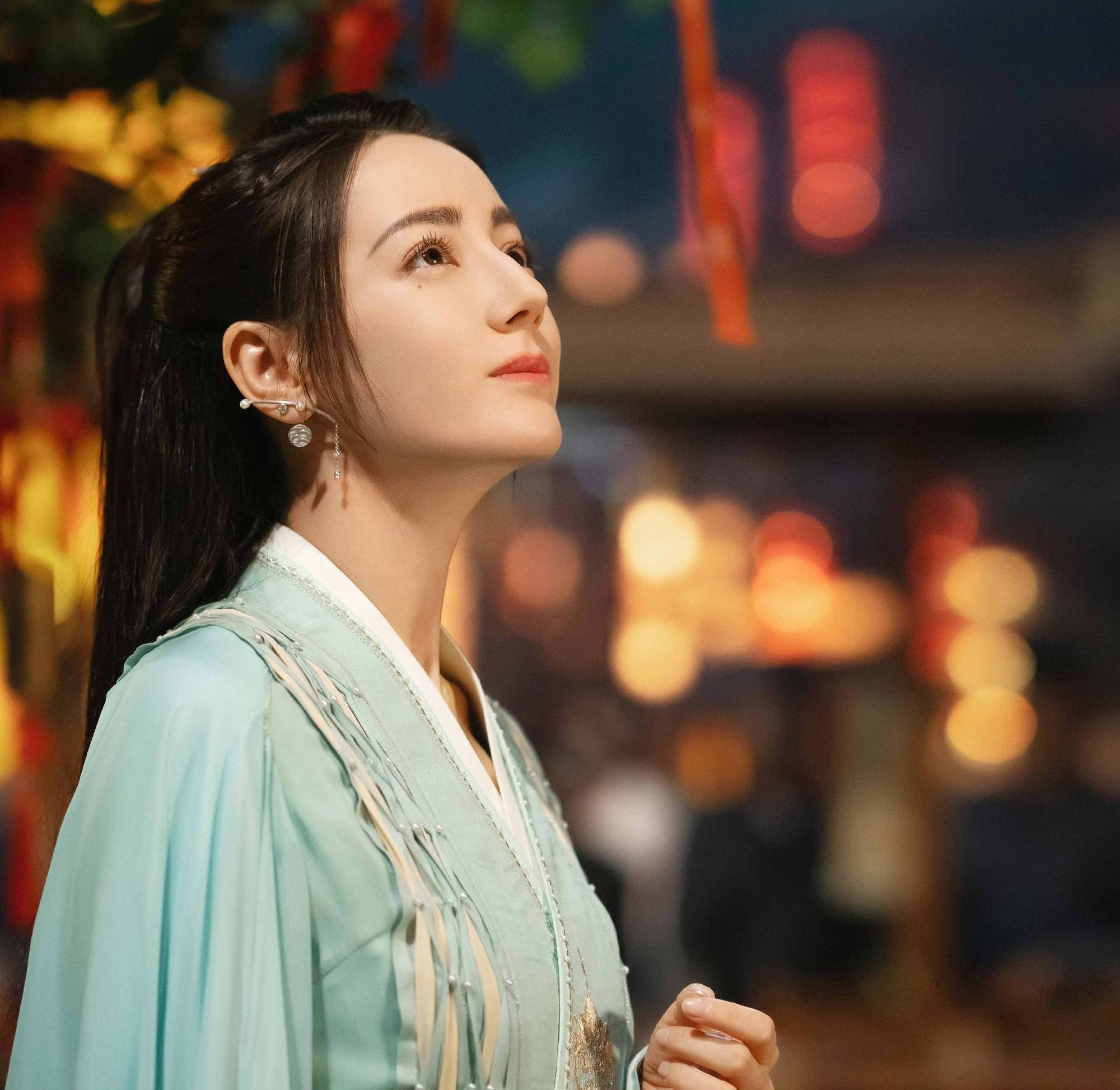 与君初相识恰似故人归:出自杜牧《会友》表达了纪云禾怎样的人生_阿纪