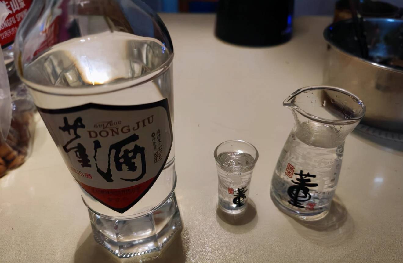 喝了那么多年的白酒却发现白酒没有保质期业内人士告诉你答案