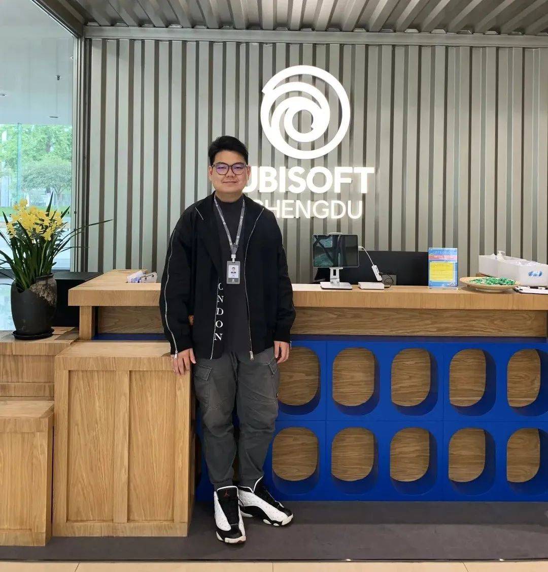 电脑软件有限公司游戏三维设计师大学期间任职数字艺术学院艺术团干事