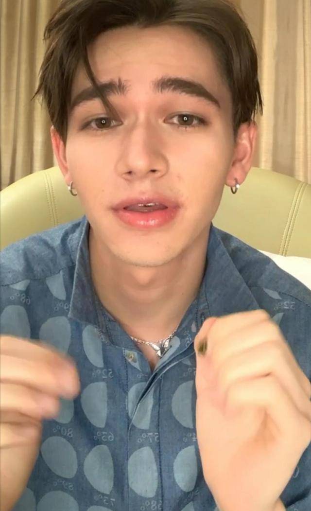 庆怜因为参加了创造营而人气高涨