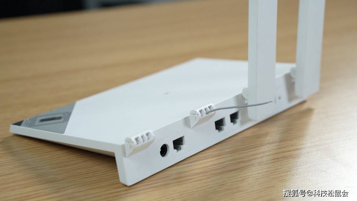 华为ax3pro路由器diy拆机换天线实测信号速率提升明显