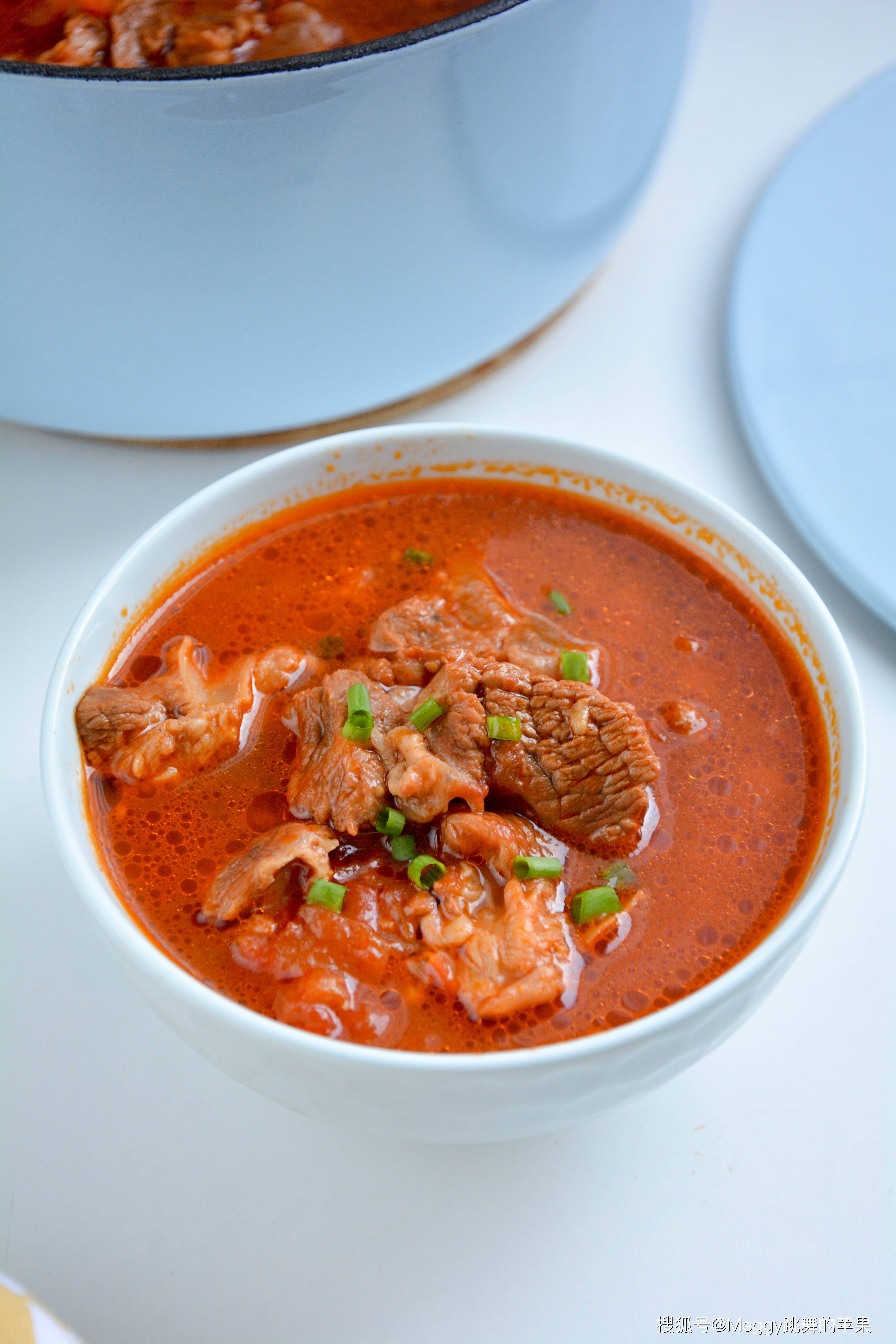 夏天最爱这锅酸汤牛肉番茄一定要多放开胃解腻吃着没够
