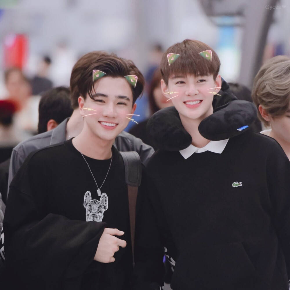 perthsaint:泡芙明明,合作作品《不期而爱》zeesaint