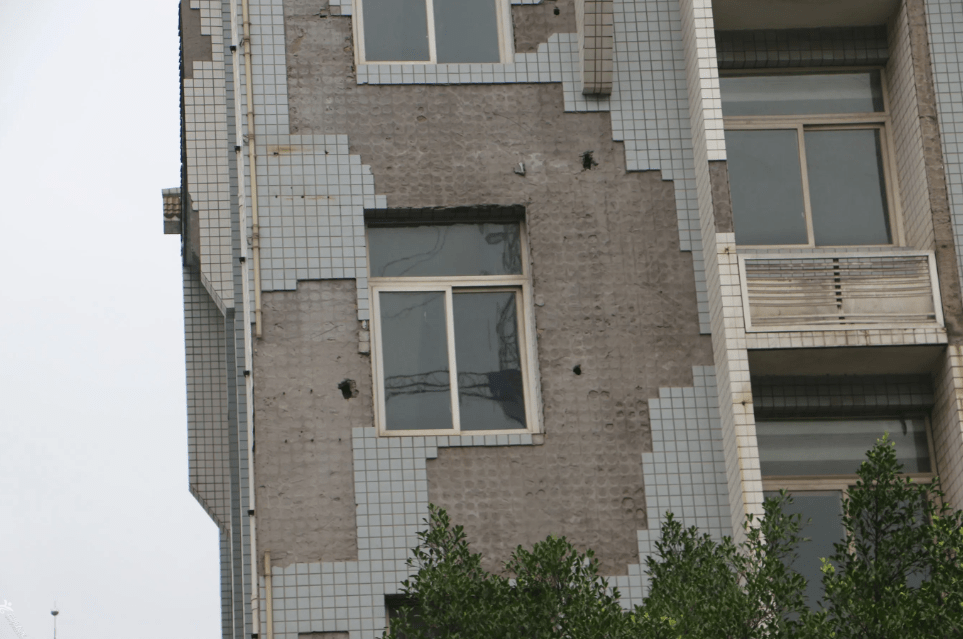 外墙涂料有哪些常见种类 怎样才能买到最合适的 施工 乳胶漆 瓷砖