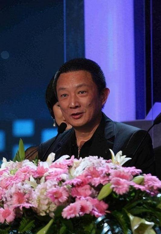 原创63岁导演张黎究竟有何魅力结婚5次其貌不扬但备受女星青睐