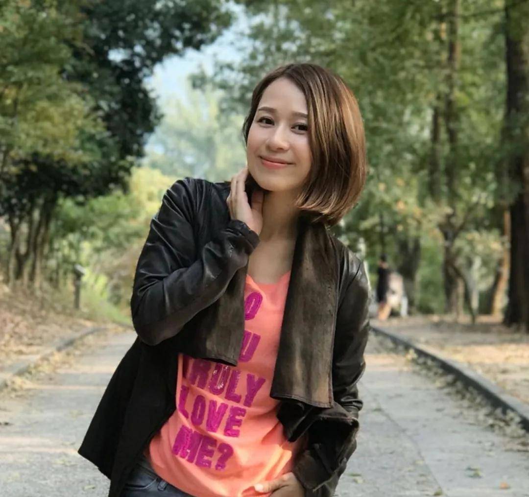 原创45岁刘恺威旧爱邝文珣嫁富商退圈靠二子一女化解婚姻危机