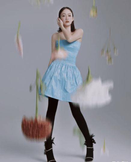 原创美人不败岁月41岁陈乔恩穿恨天高逛街网友走路方便吗