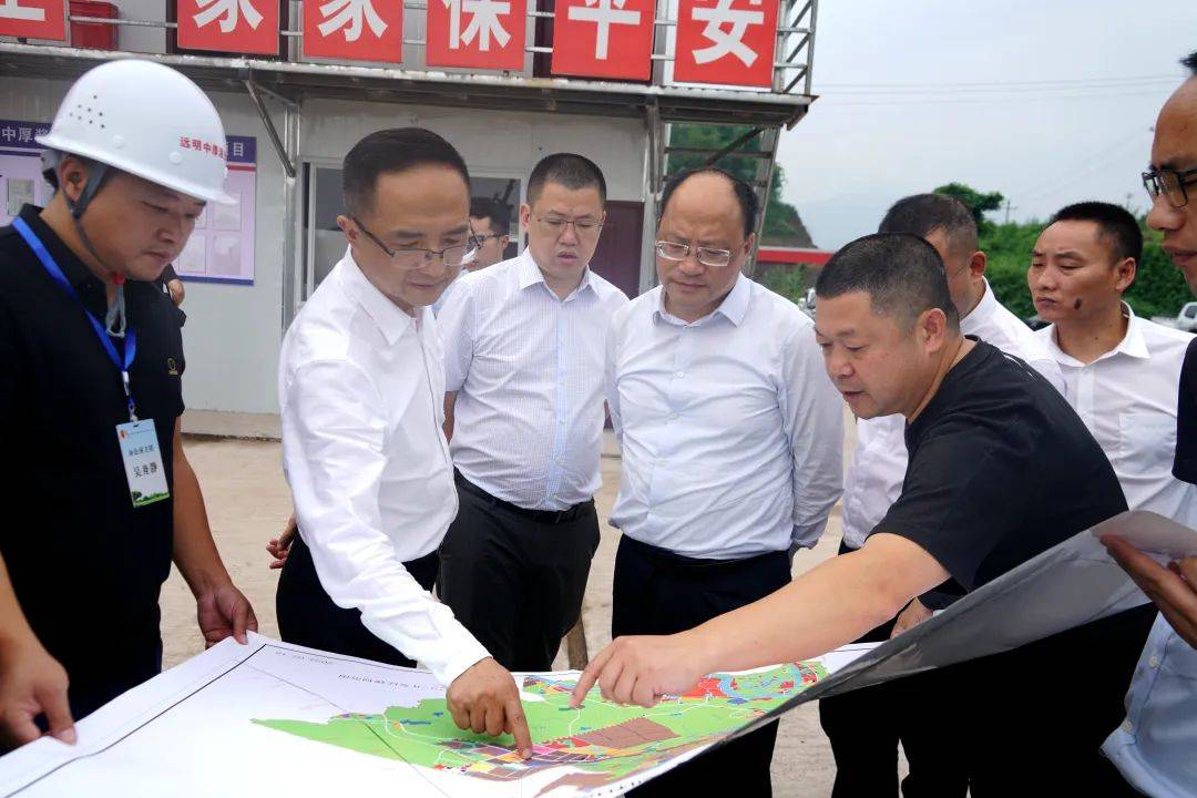 桐梓县党政代表团莅赤考察交流