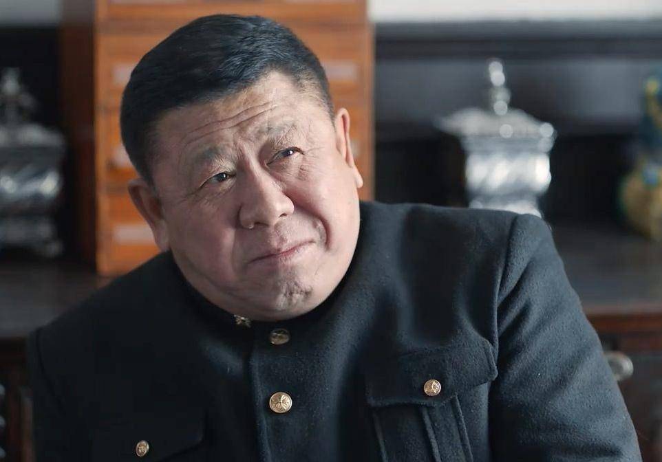 原创他是化妆师最喜欢的演员45岁大器晚成最经典角色是高彬