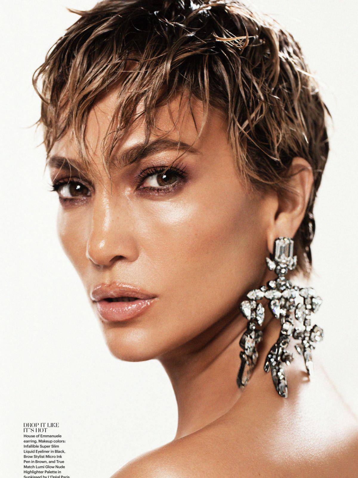 美国女演员珍妮弗·洛佩兹的时尚大片