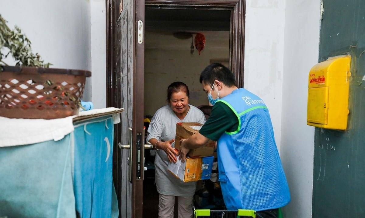 原创发力自营送货上门菜鸟重塑快递界托马斯需求理论