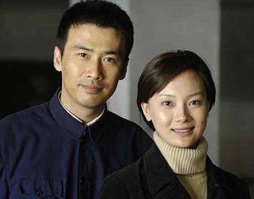 柳云龙:妻子误会他和陈数有事,跟踪引发婚姻危机,今53岁怎样了_徐欣