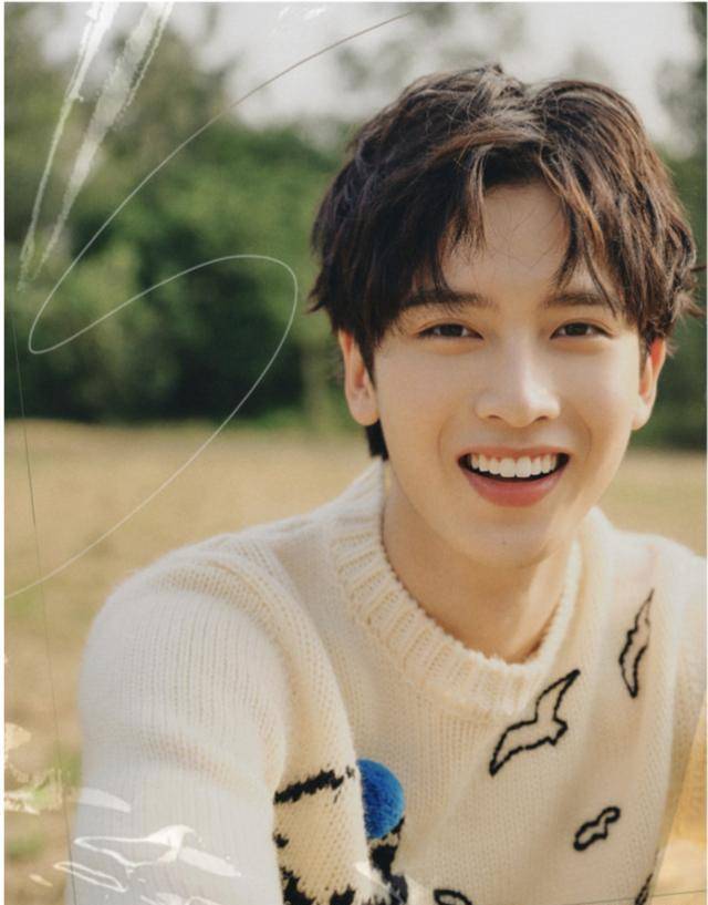 原创演员2陈宥维忌惮粉丝不敢抱王楚然却对陈凯歌说不在意粉丝