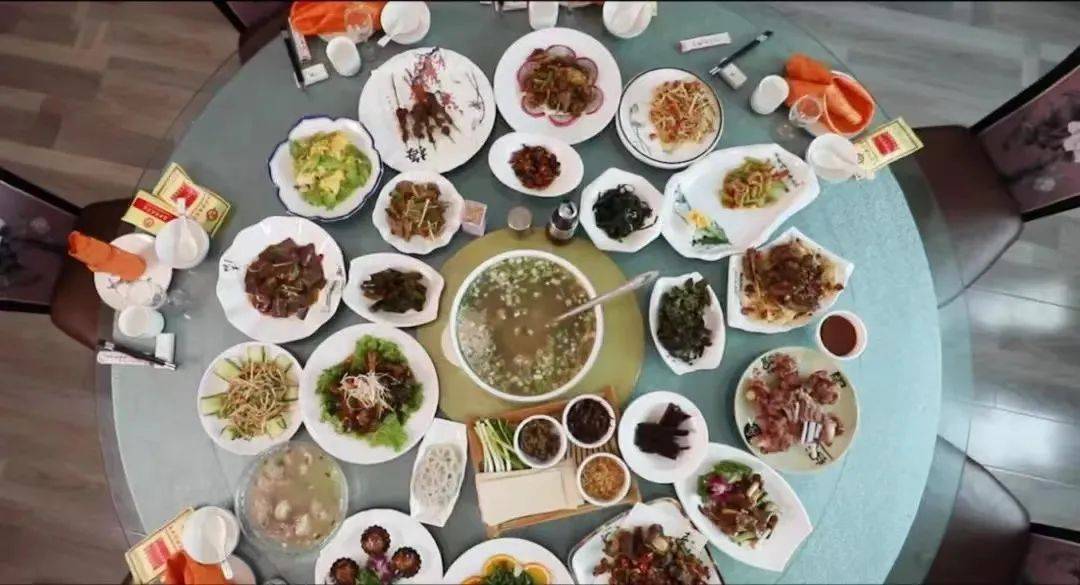 临朐全羊宴已有百年历史, 因其口味独特,被誉为山东名吃.