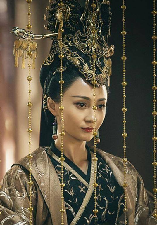 原创薛之谦前女友李雨桐新恋情曝光那些卷入娱乐风暴的女星过得怎样