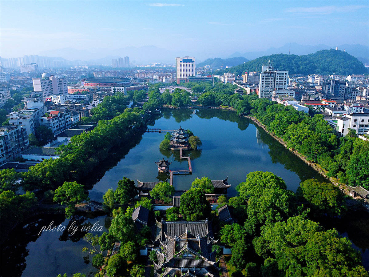 品古街原味，游千年长城，赏绝美东湖，带你体验不一样的临海古韵新潮