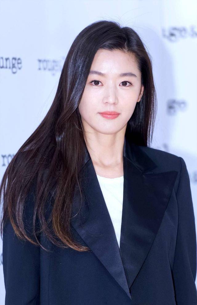 被全智贤好气质征服!