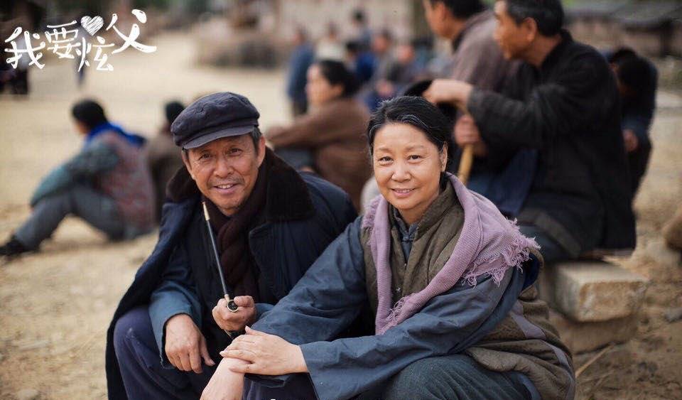 全家都是演员,又同时出现在同一部剧中,而且全家一口气居然扮演了8个"