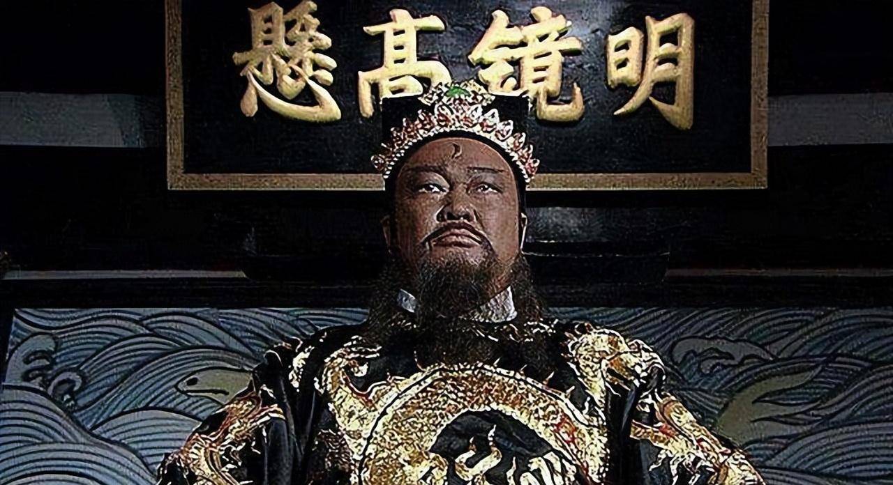 原创包拯病逝后一位年过七旬的老人在开封府前自尽只因来晚一步