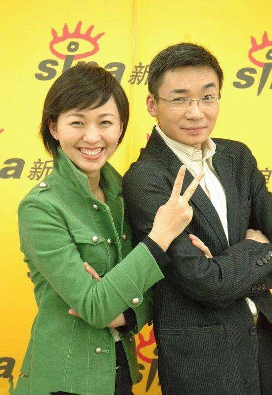 原创41岁电视主持高博近况娶漂亮博士老婆儿子长得跟高博一样黑