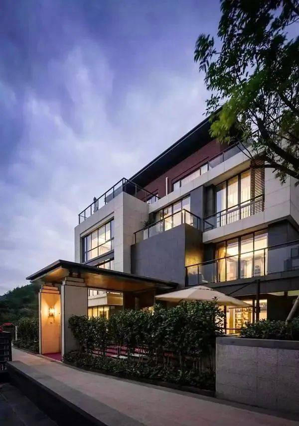 半山半海营销中心深圳半山半海别墅官方售楼处电话房价户型