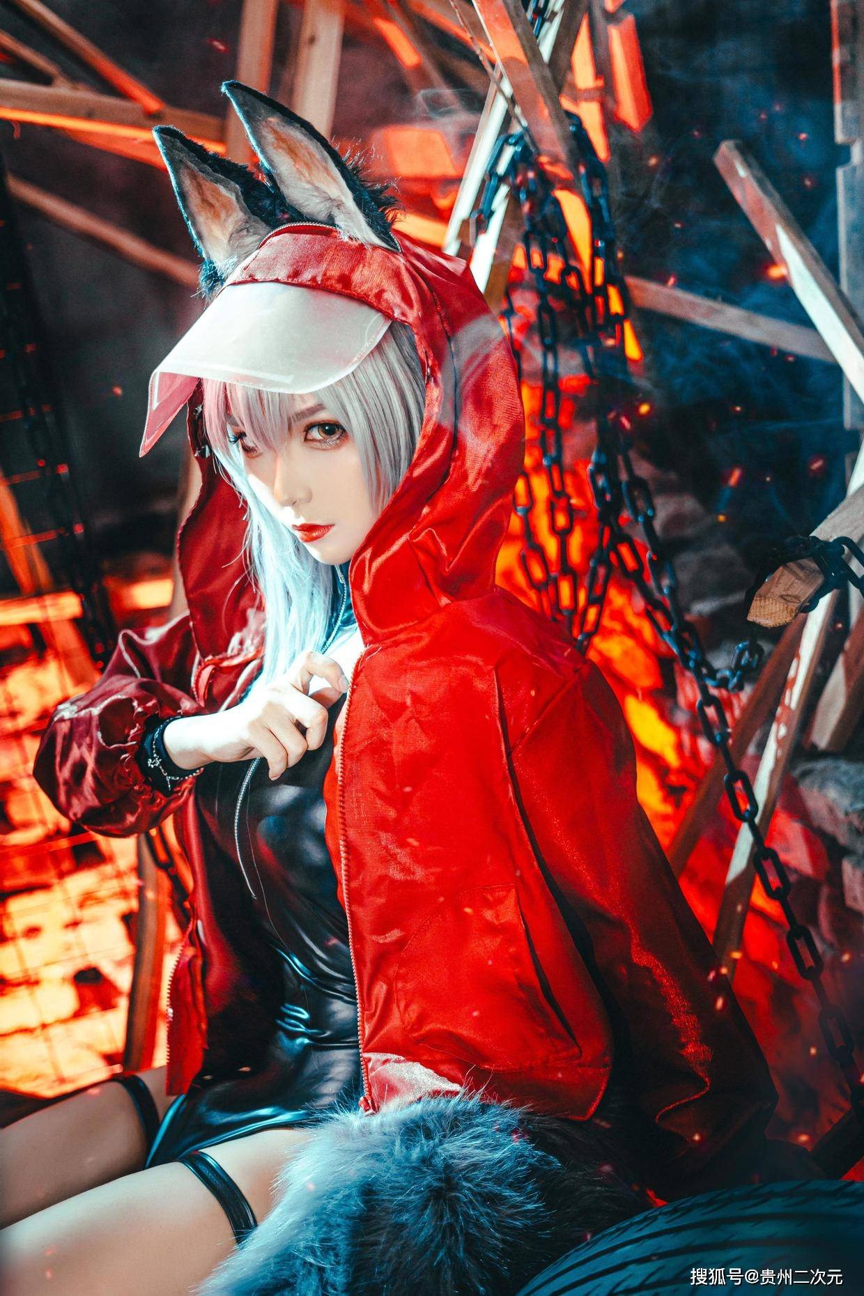 《明日方舟》红cosplay_frigga_梓墨_京介