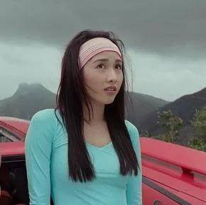 黎姿年轻时是娱乐圈的大美人,《古惑仔》中的"小结巴"就是她出演的