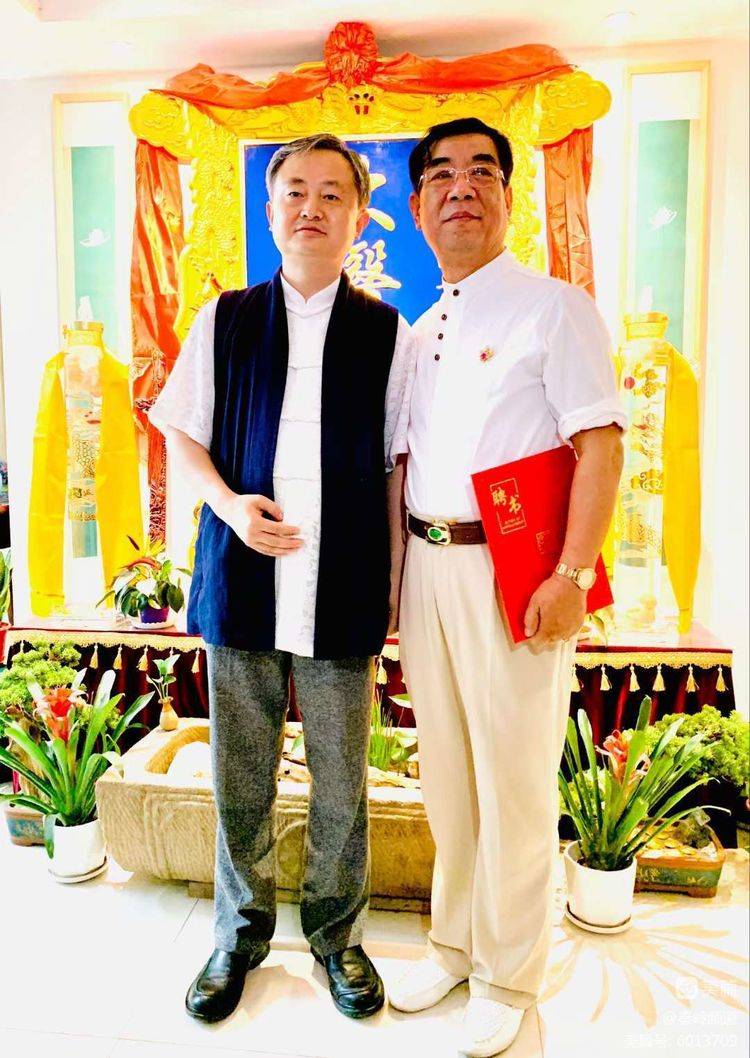 李醉先生,肖鸿钧教授.