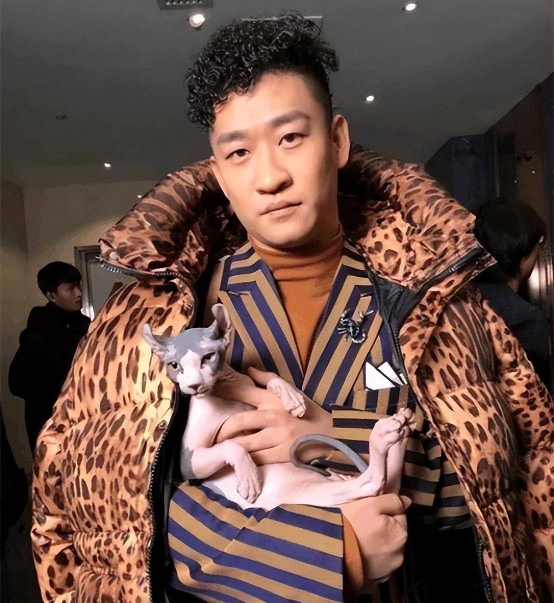 原创6位耍大牌明星徐静蕾200米要豪车接送吴谨言连央视都看不下去