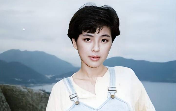 10位昙花一现的香港女配角惊鸿一瞥便让人念念不忘美上天