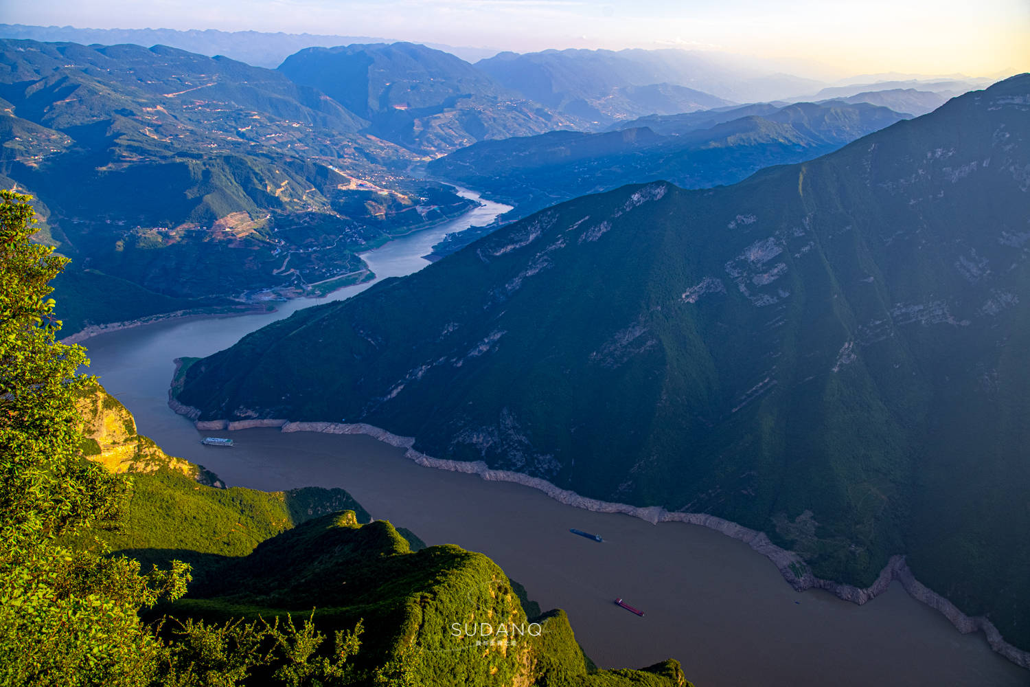 世界最大天坑、最长暗河都在重庆！奉节：一个险些被遗忘的胜地