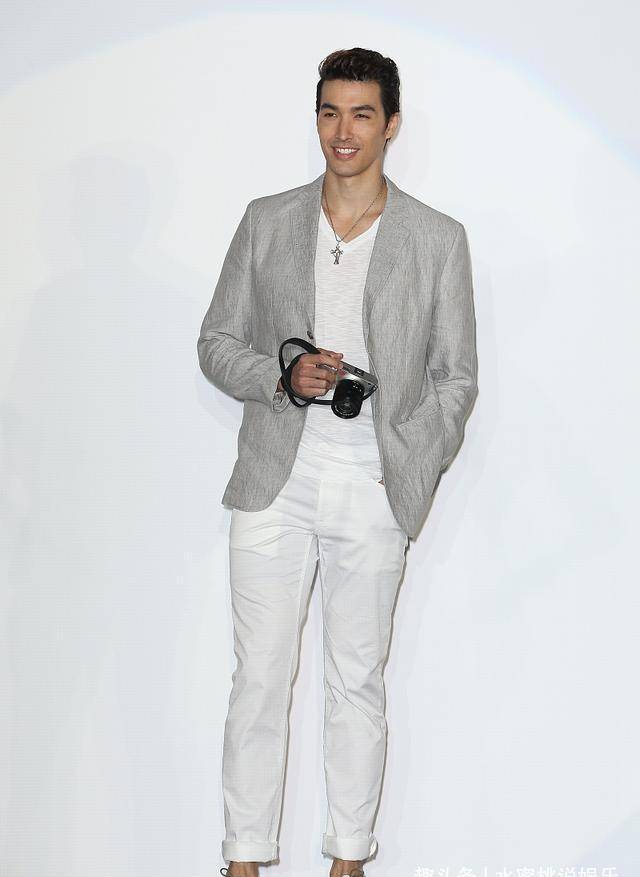 蔡依林前男友锦荣新恋情被曝光_周杰伦_因为_疫情