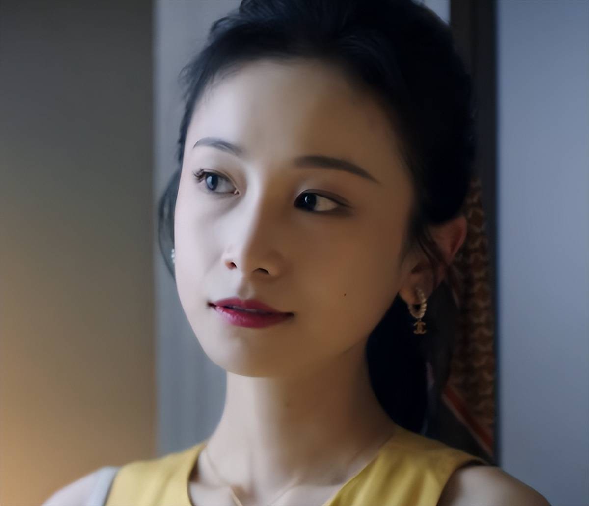 原创唐医生又一个女神上线虽然人设不讨喜但姜梓新真的好美啊