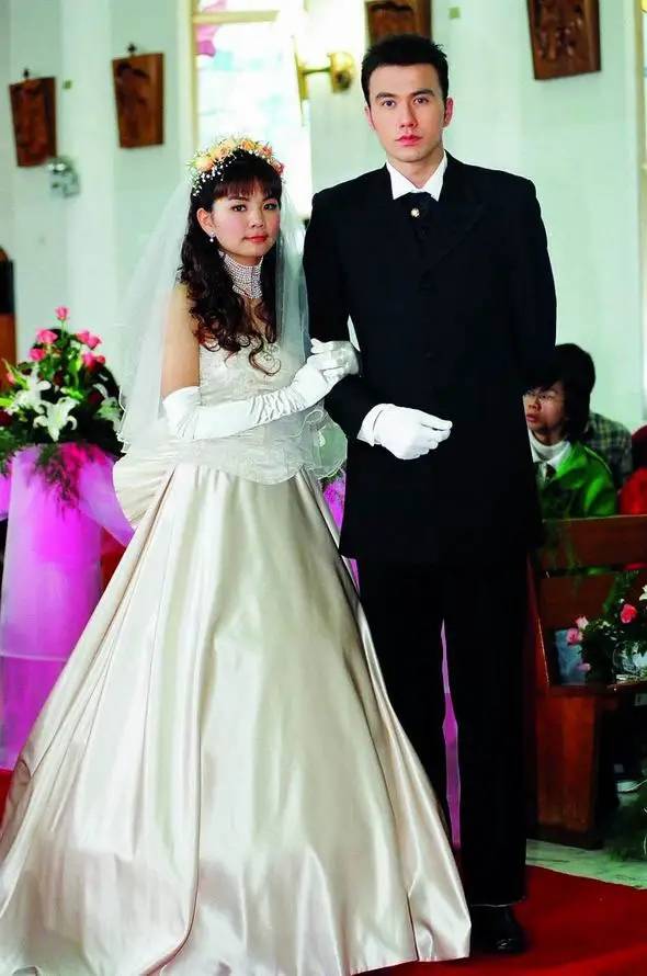 "魔尊重楼"黄志玮被曝拖欠银行巨额贷款,曾哭诉还不起钱,本人回应